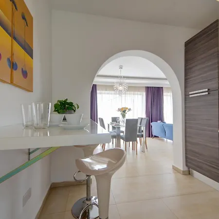 Apartment Amazing Direct Valletta Seaviews Top Floor Apt *