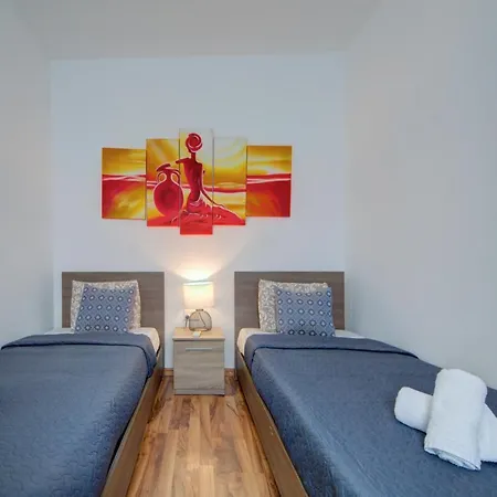Apartamento Amazing Direct Valletta Seaviews Top Floor Apt *